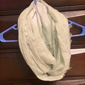 Vera wang spring scarf